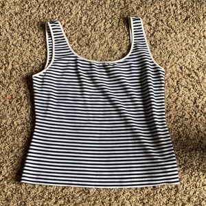 Tank top with side snaps